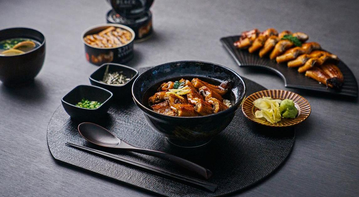[POP-UP STORE]
이나카안 블랙 사진
