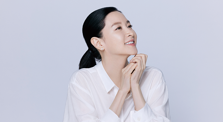 [NEW POP-UP]
이영애 멀티스킨 디바이스
「더리아」 사진