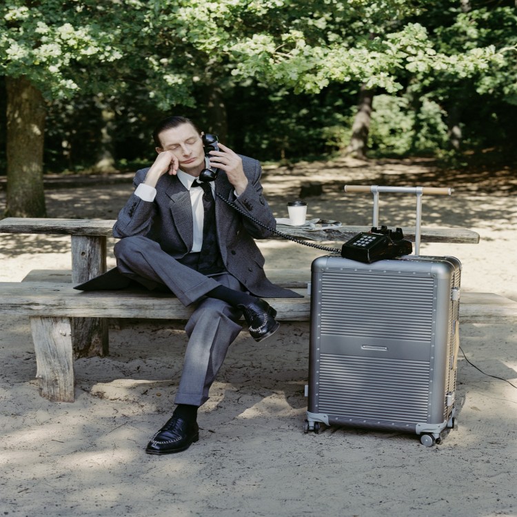 [POP-UP]
로우로우 (RAWROW) 상세 이미지