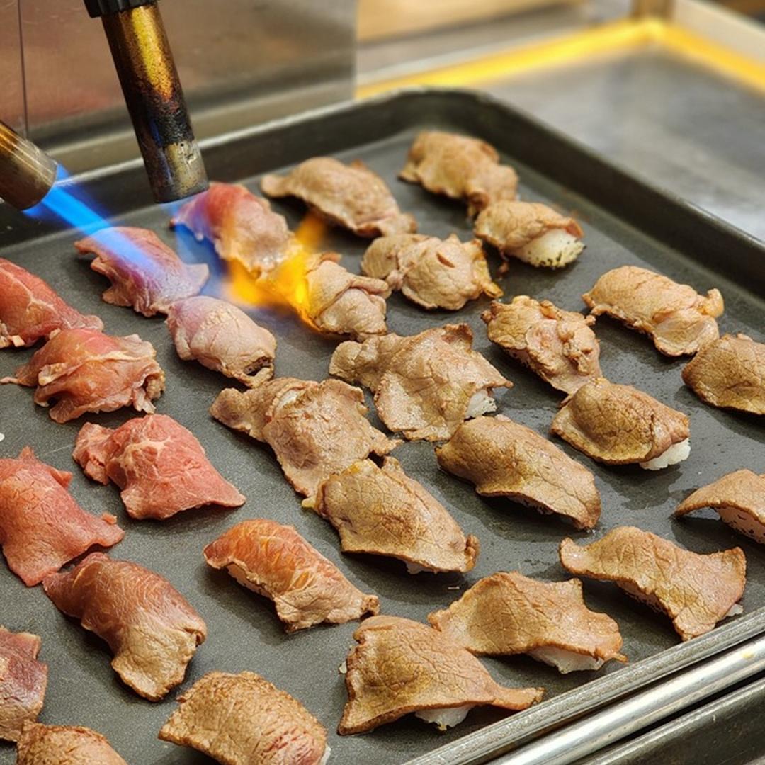 직화즈 팝업 스토어 안내 이미지