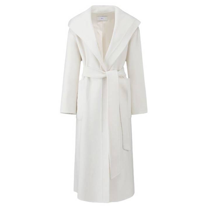 세일러카라 코트