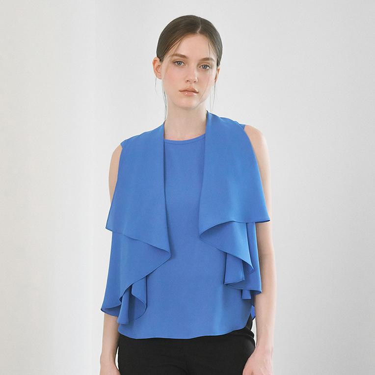 Whisper Cape Top
　