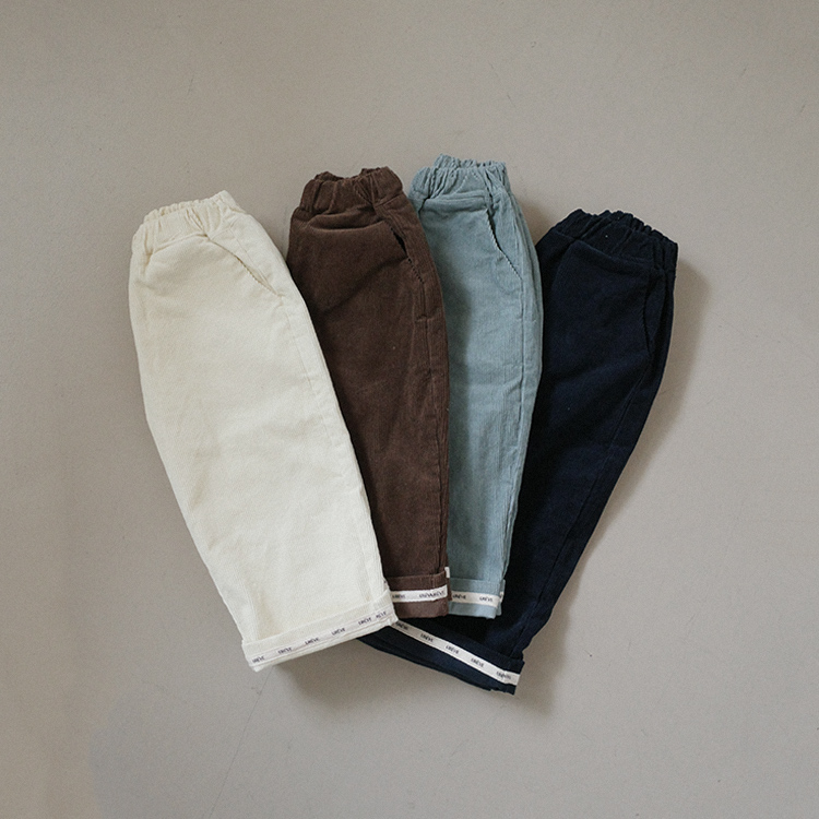 Easy corduroy 
pants