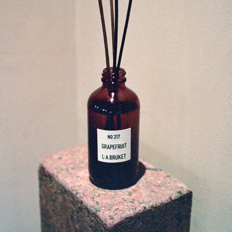 LAB 룸 디퓨저 
그레이프 프룻 200ml