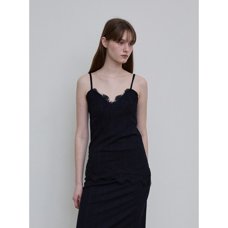 Lace Patch Detail 
Jersey Top