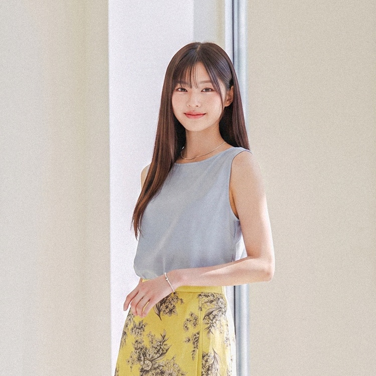 포엣 민소매 블라우스