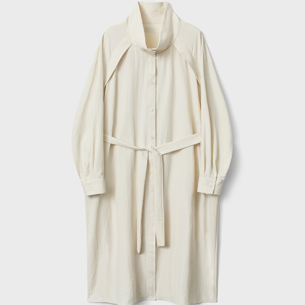Verna Long
One-Piece
Trench Coat - Cream