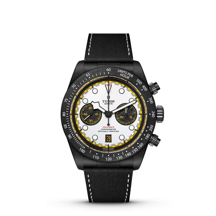 BLACK BAY 
CHRONO 
'CARBON 26'